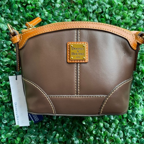Dooney & Bourke Handbags - Dooney and Bourke convertible crossbody bag